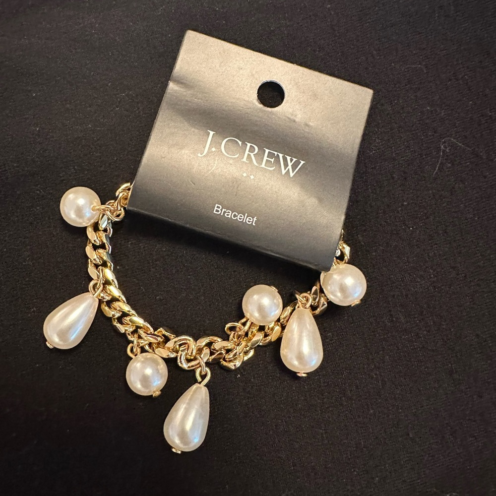 J. Crew Gold Bracelet with Pearl Drops NWT